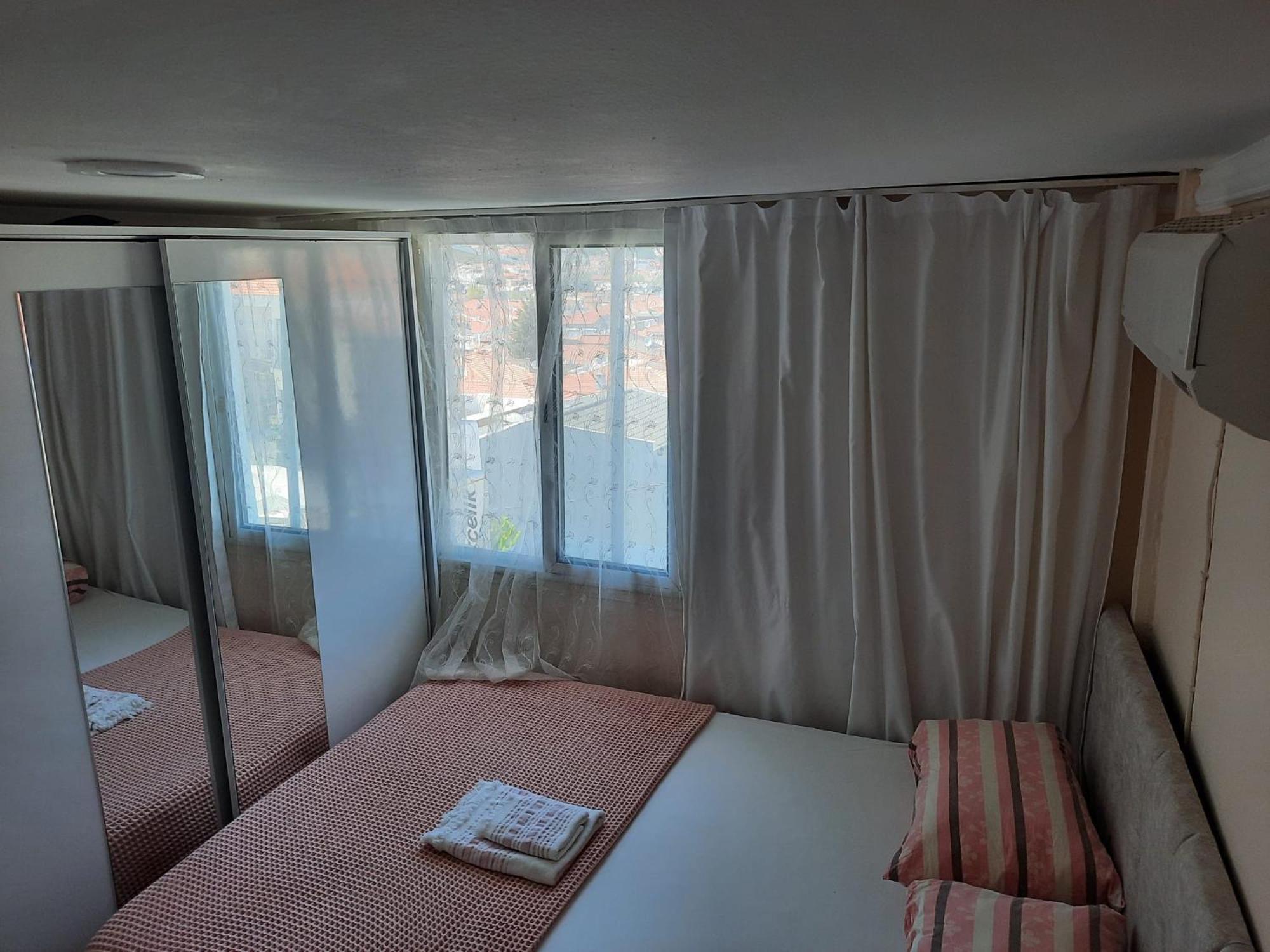Beyaz Apart Pansiyon Çeşme المظهر الخارجي الصورة
